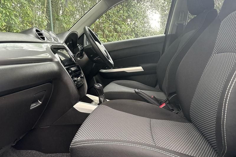 Used Suzuki Vitara SZ-T 120 HP (88 kW) 2017 Grey/black SUV