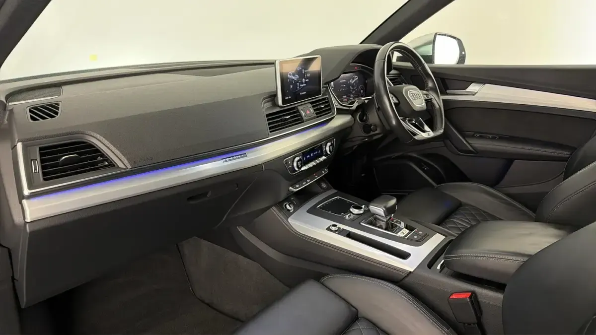 Used Audi Q5 Comfort 347 HP (255 kW) 2020 SUV
