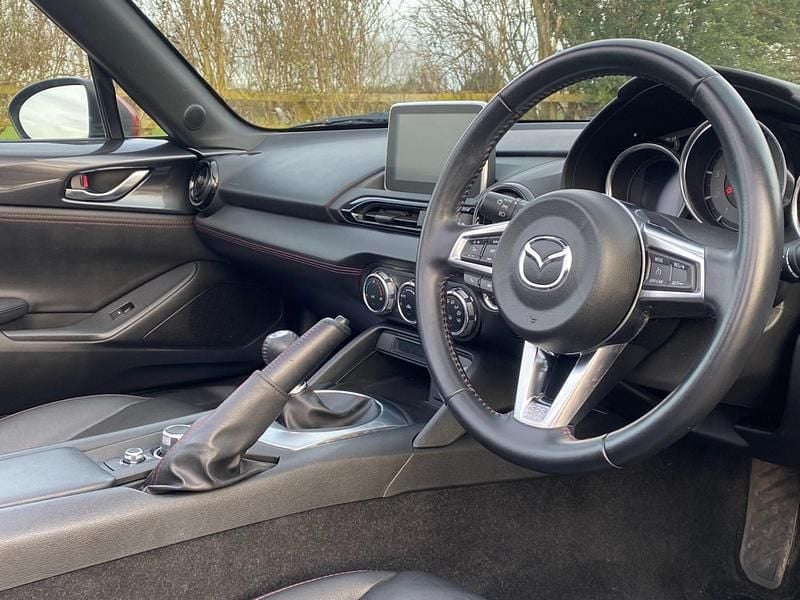 Used Mazda MX5 Edition 131 HP (96 kW) 2016 Meteor grey Cabriolet