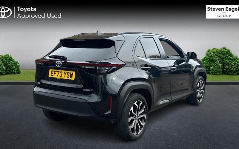 Used Toyota Yaris Hybrid Design 116 HP (85 kW) 2026 Estate