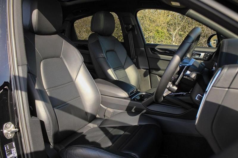 Used Porsche Cayenne S 2019 Black SUV