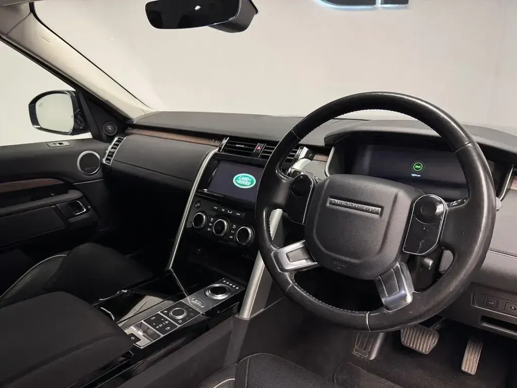 Used Land Rover Discovery 5 HSE 2019 Grey SUV