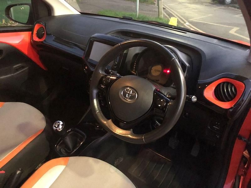 Used Toyota Aygo X-cite 2014 Orange Hatchback
