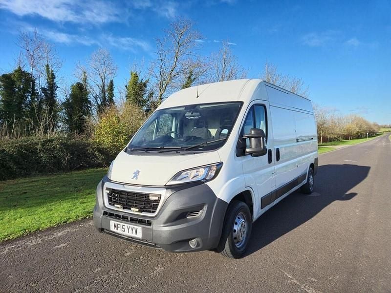 White Used 2015 Peugeot Boxer Van | £7,490 (Fair price) - Image 1/4