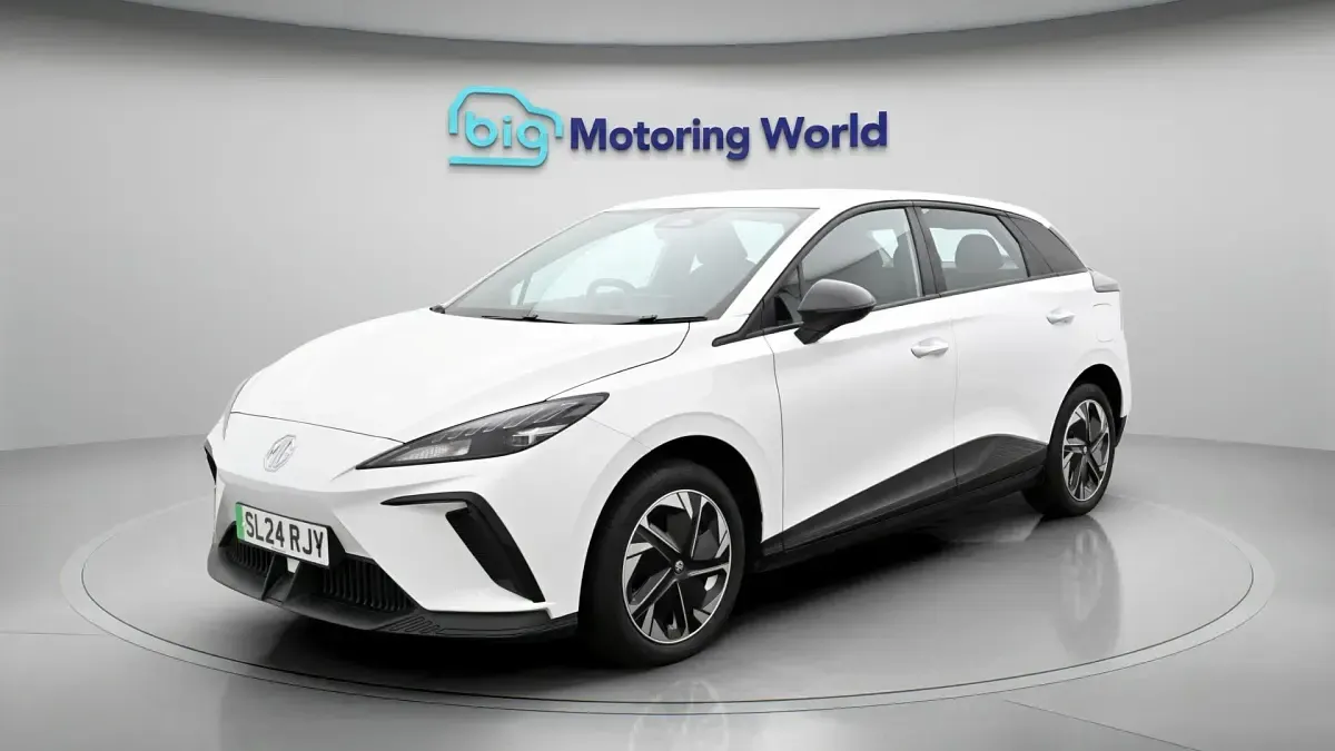 Usado MG MG4 EV SE 319 kW (435 CV) 2024 Blanco Utilitario