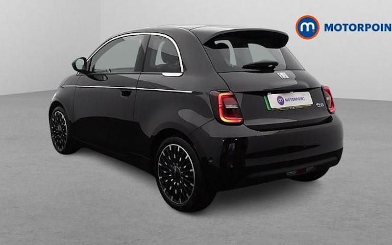 Used Fiat 500e 86 kW (118 HP) 2025 Black Hatchback