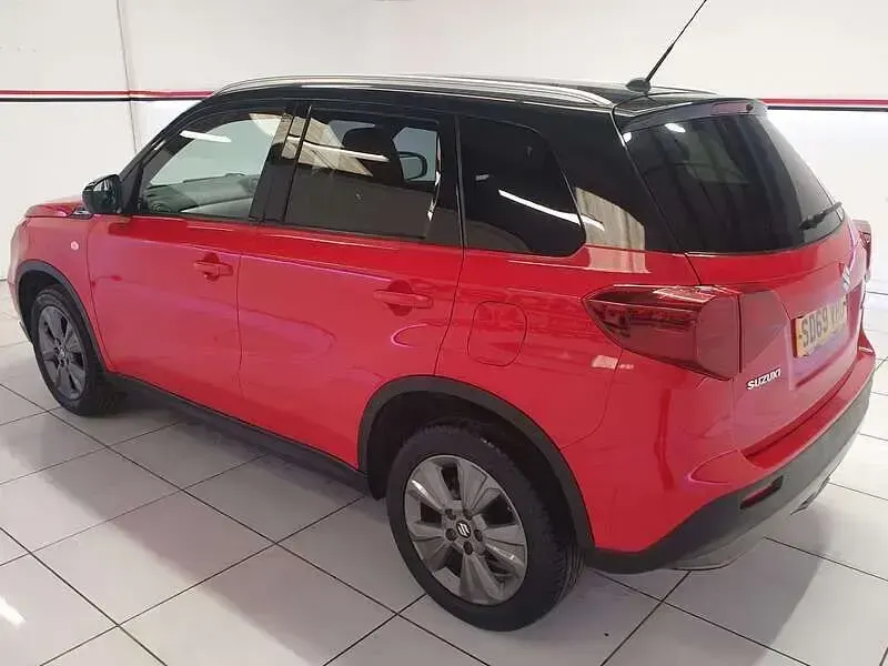 Used Suzuki Vitara SZ-T 140 HP (102 kW) 2019 Red SUV