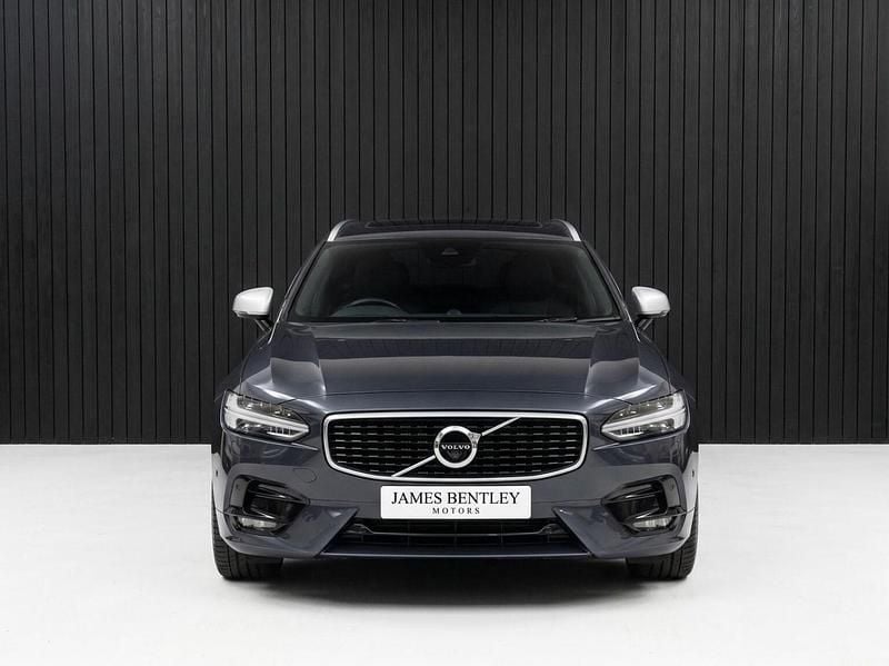 Usado Volvo S90 R-Design 190 HP (139 kW) 2016 Cinzento Sedan