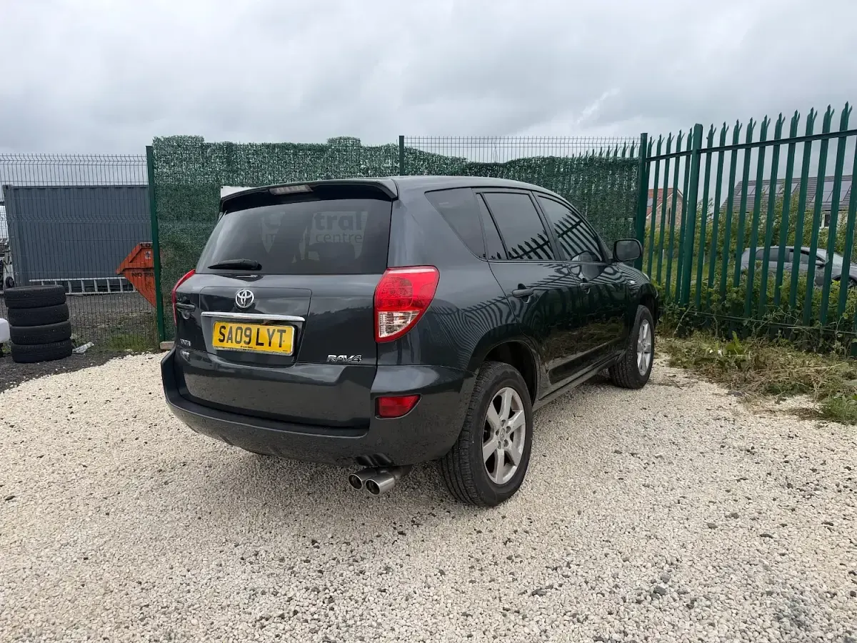 Used Toyota RAV4 2009 Grey SUV