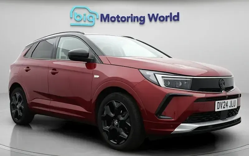 Used Vauxhall Grandland X Ultimate 131 HP (96 kW) 2024 SUV