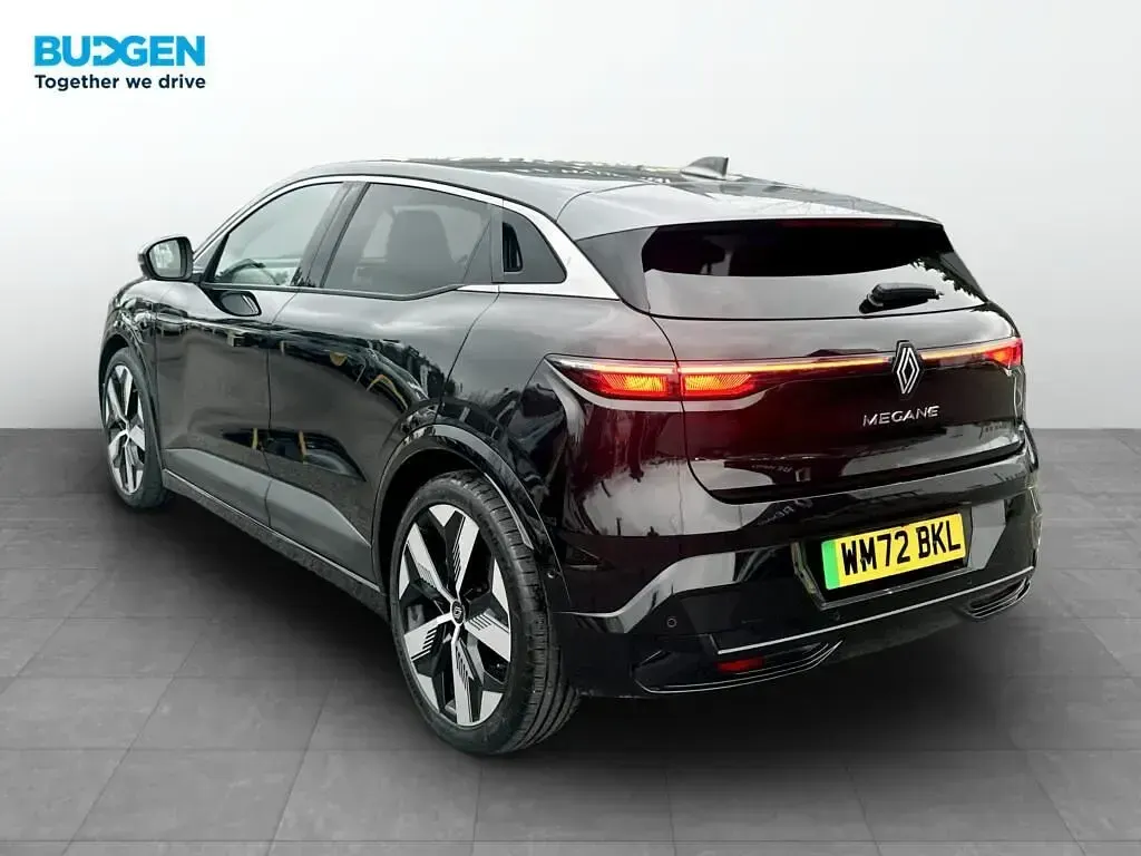 Używany Renault Megane E-Tech Techno 160 kW (218 KM) 2022 Szary Hatchback