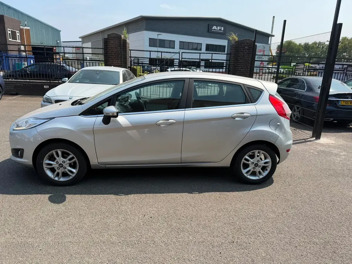 Used Ford Fiesta Zetec 2016 Silver Hatchback
