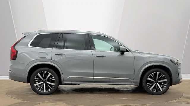 Used Volvo XC90 Core 247 HP (181 kW) 2025 SUV