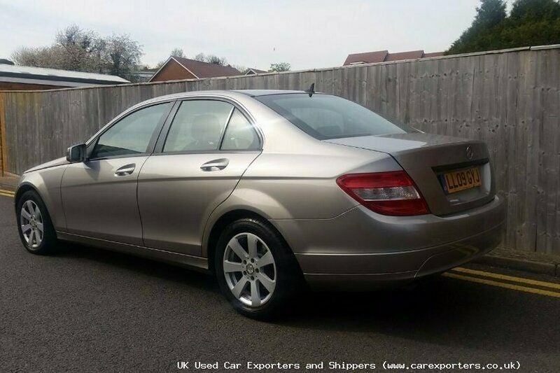 Used Mercedes C200 2009 Sedan