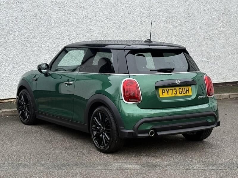 Used Mini Cooper Exclusive 134 HP (98 kW) 2023 Green Hatchback