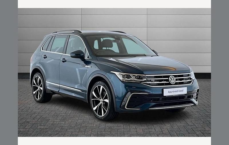 Blue Used 2023 VW Tiguan R-line SUV | £27,850 (Fair price) - Image 1/3