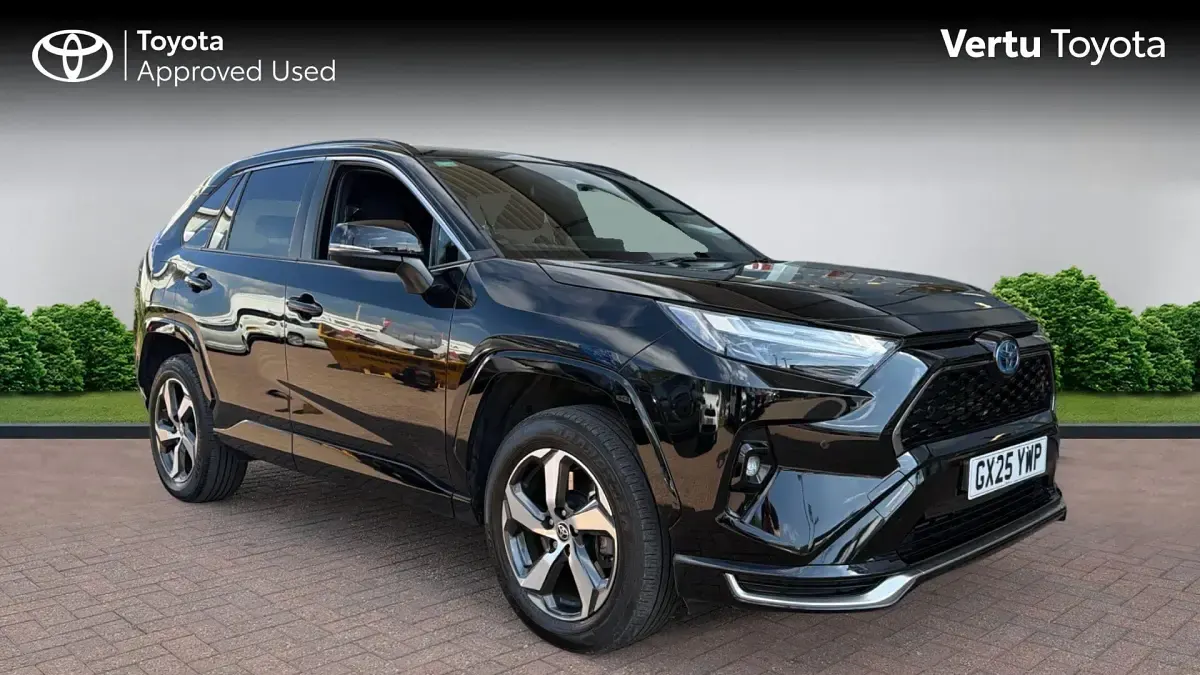 Usado Toyota RAV4 Design 306 HP (225 kW) 2025 SUV