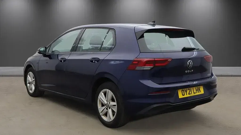 Used VW Golf VIII S 150 HP (110 kW) 2021 Blue Hatchback