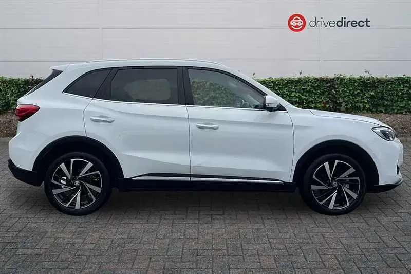 Used MG ZS Trophy 196 HP (144 kW) 2024 White SUV