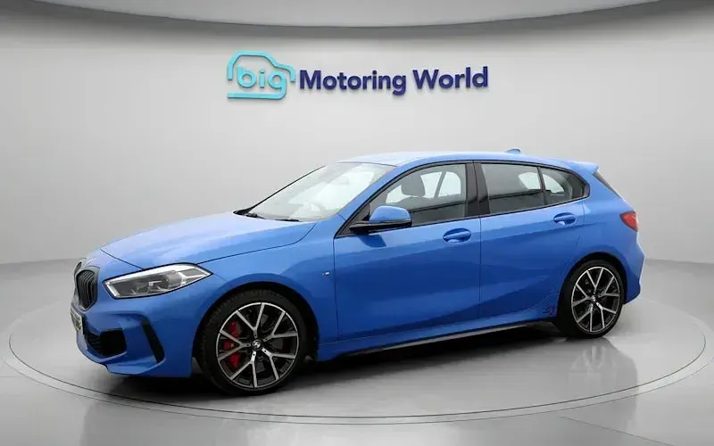 Begagnad BMW 128 265 HK (194 kW) 2024 Halvkombi