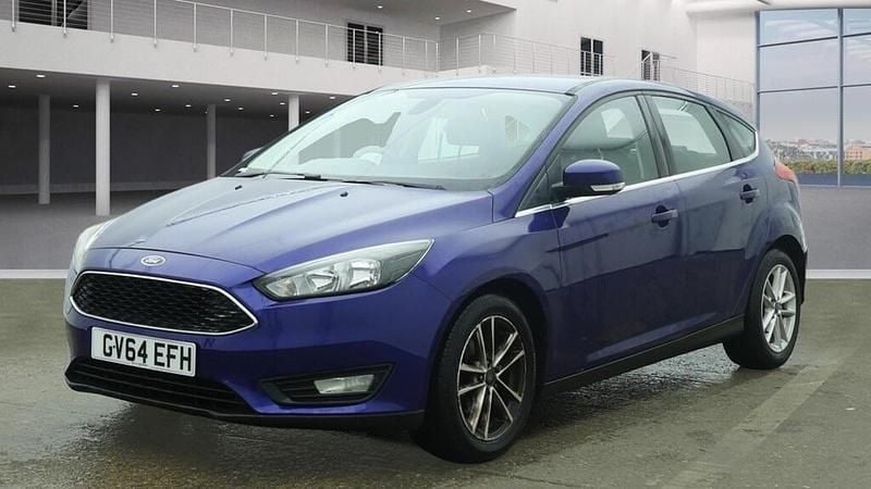 Used Ford Focus Zetec 2014 Blue Hatchback