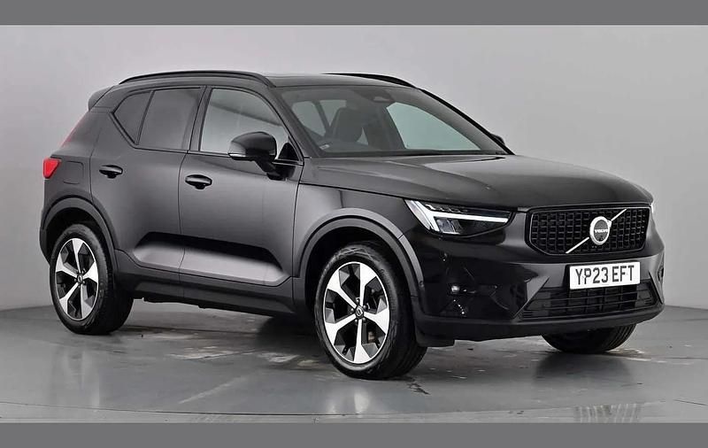 Used Volvo XC40 Ultimate 197 HP (144 kW) 2023 Onyx black SUV