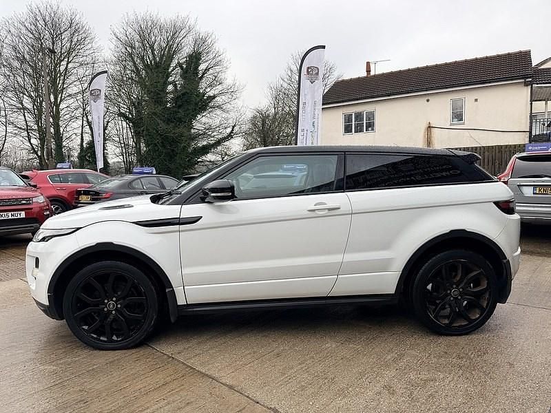 Used Land Rover Range Rover evoque Dynamic 190 HP (139 kW) 2013 White Coupe