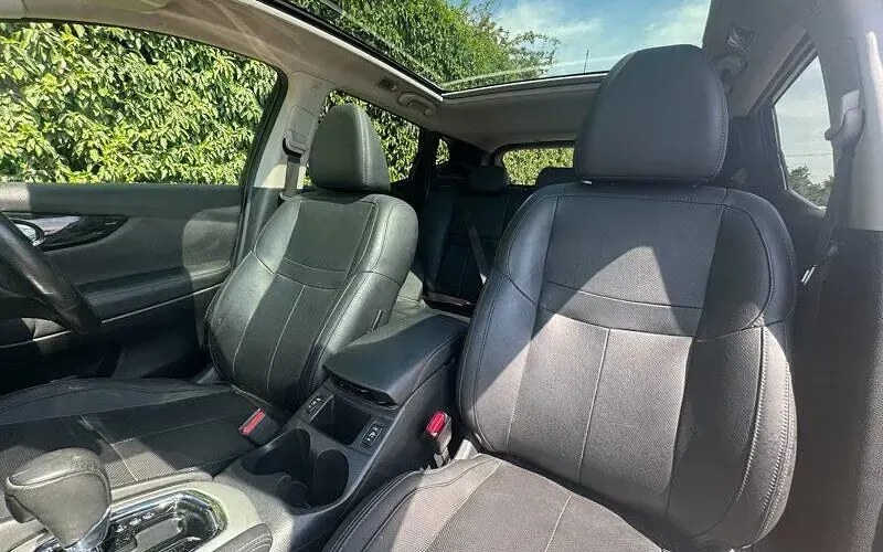 Used Nissan Qashqai Tekna 131 HP (96 kW) 2017 Black SUV