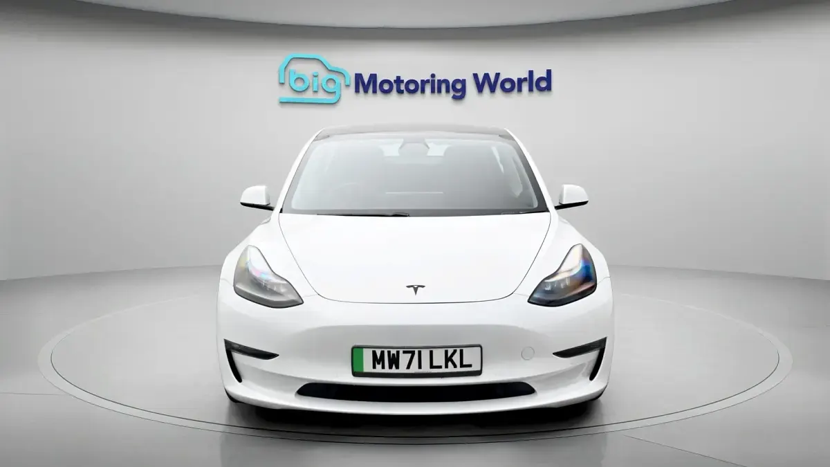 Used Tesla Model 3 Long Range AWD 366 kW (498 HP) 2021 White Sedan