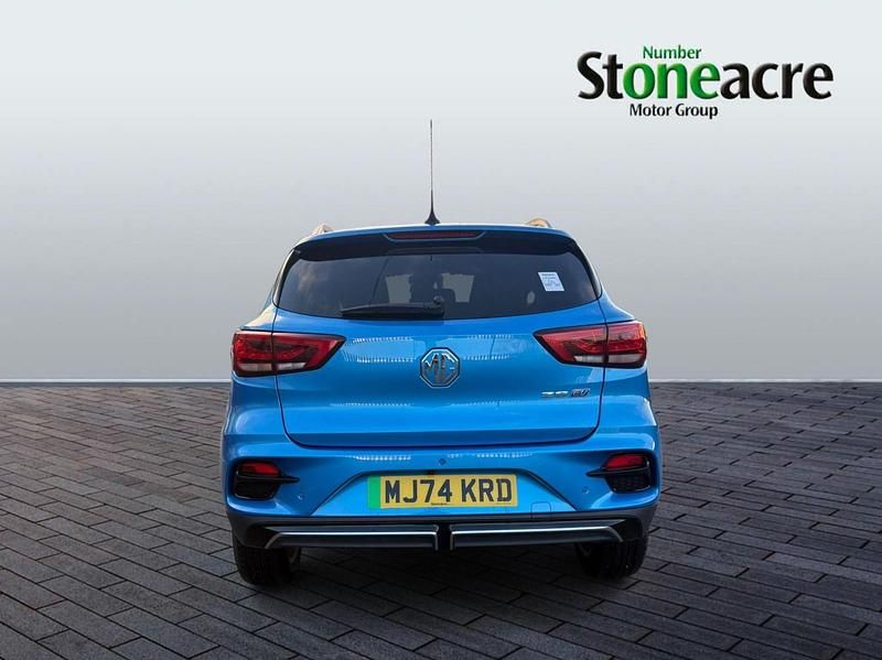 Used MG ZS Trophy Connect 130 kW (177 HP) 2024 Blue SUV