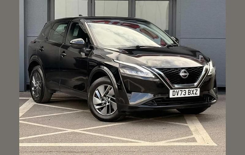 Used Nissan Qashqai Acenta Premium 155 HP (114 kW) 2023 Black SUV