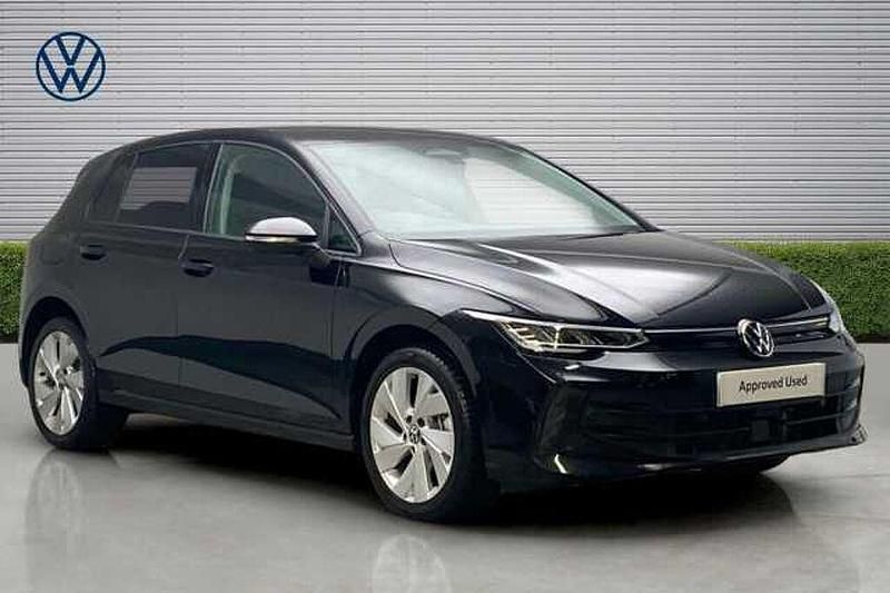 New VW Golf VIII 204 HP (150 kW) 2025