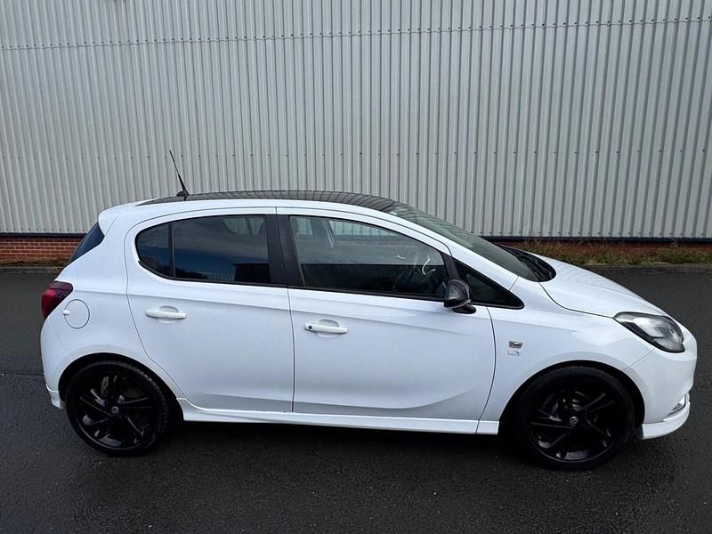 Used Vauxhall Corsa Edition 2015 White Hatchback
