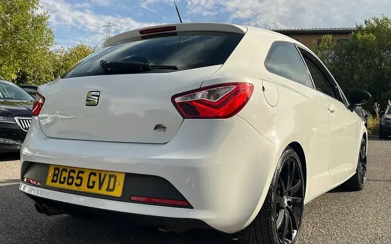 Used Seat Ibiza SC FR 110 HP (80 kW) 2015 White Hatchback