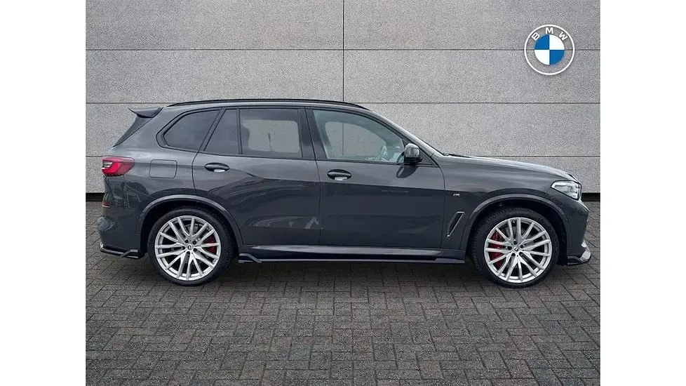 Used BMW X5 Comfort Edition 523 HP (384 kW) 2022 Grey SUV