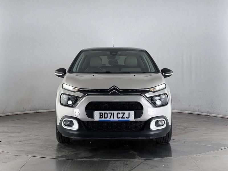 Used Citroën C3 PureTech 83 HP (61 kW) 2022 Beige Hatchback