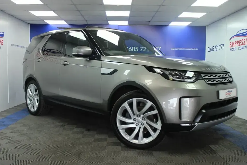 Used Land Rover Discovery HSE Luxury 240 HP (176 kW) 2018 Silver SUV