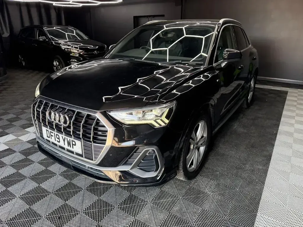 Used Audi Q3 S-Line 230 HP (169 kW) 2019 Black SUV