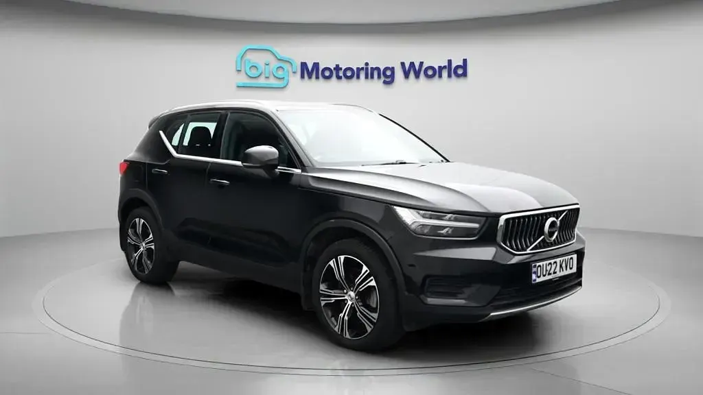 Used Volvo XC40 Inscription 211 HP (155 kW) 2021 SUV