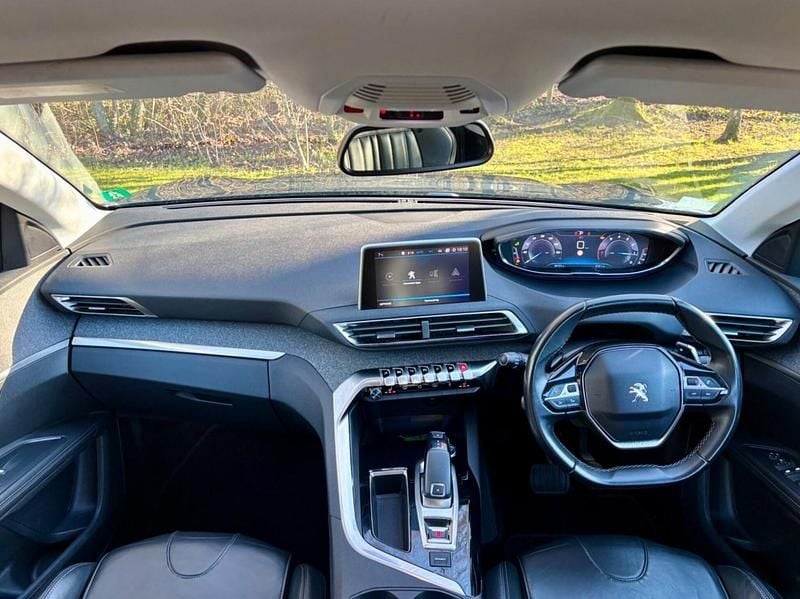 Used Peugeot 5008 Allure 2018 Green SUV