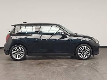 Usado Mini Cooper Classic 160 kW (218 HP) 2024 Preto Citadino