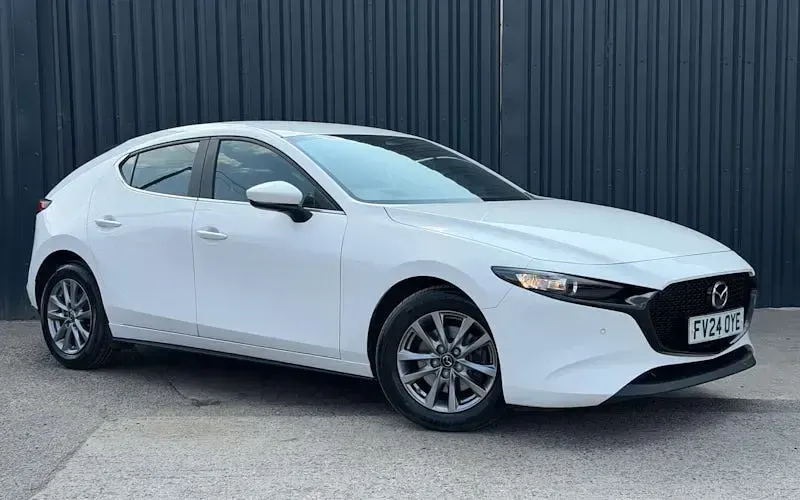 Used Mazda 3 Center-Line 122 HP (89 kW) 2023 Hatchback