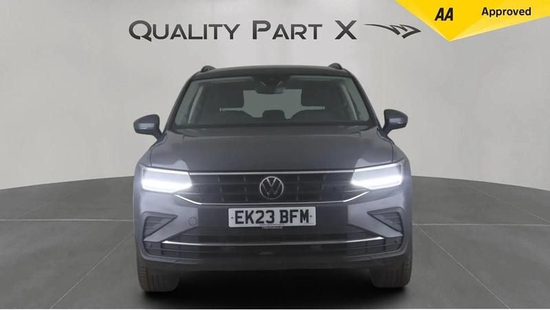 Used VW Tiguan Life 150 HP (110 kW) 2023 Grey SUV