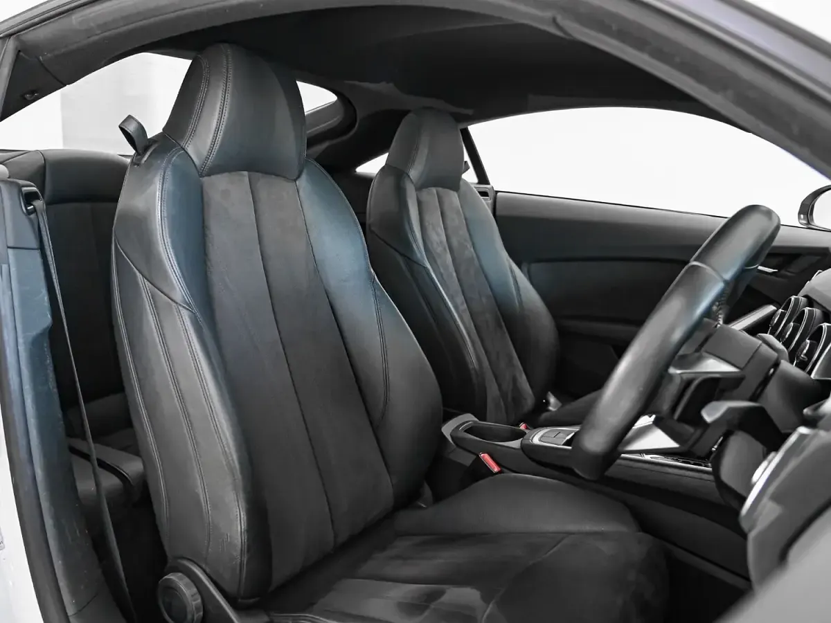Used Audi TT Sport 230 HP (169 kW) 2015 White Coupe