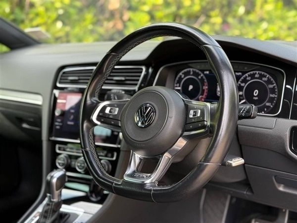 Blue Used 2018 VW Golf VII GTD Hatchback | £15,550 (Fair price) - Image 1/1