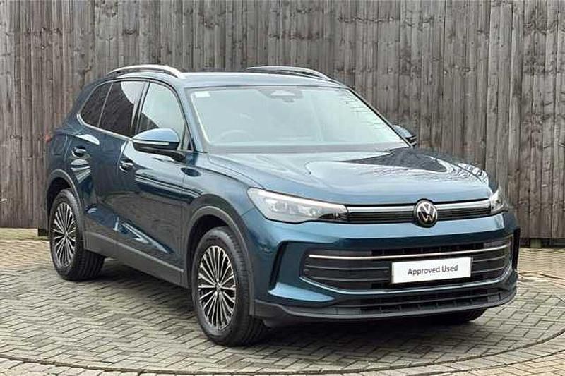Used 2025 VW Tiguan SUV | £30,299 (Fair price) - Image 1/4