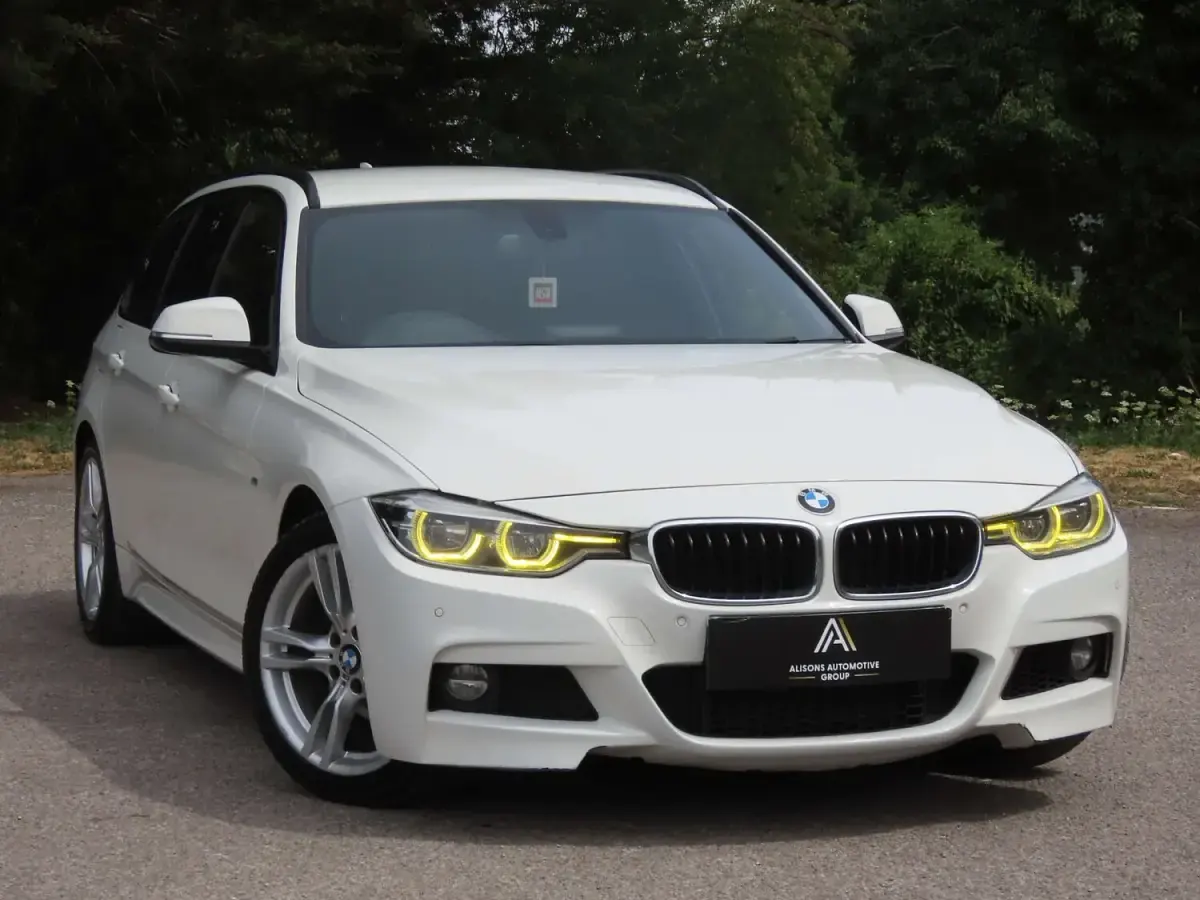 Used BMW 320 M Sport 2018 White Estate