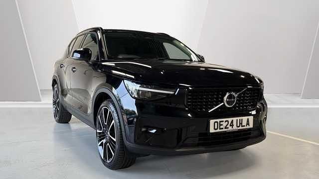 Used 2025 Volvo XC40 Ultra SUV | £34,990 (A bit pricey) - Image 1/3