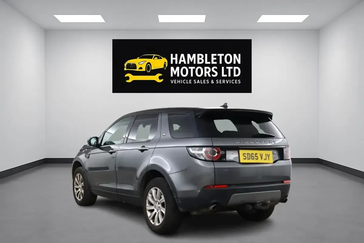 Used Land Rover Discovery Sport SE 180 HP (132 kW) 2015 Grey SUV
