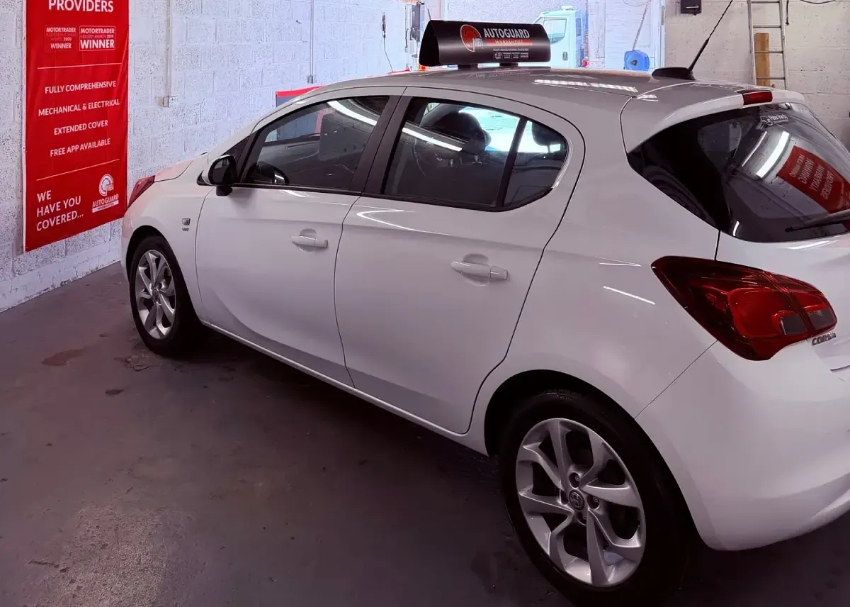 Used Vauxhall Corsa 2015 White Hatchback